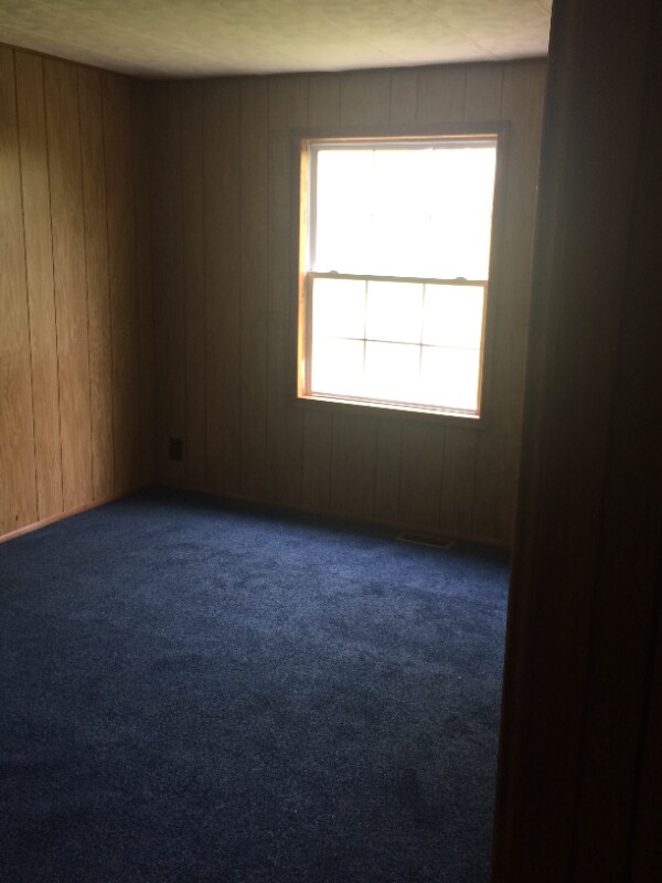 Building Photo - 472 Shirktown Rd