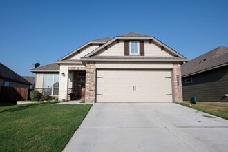 Building Photo - Gorgeous Three Creeks Home
