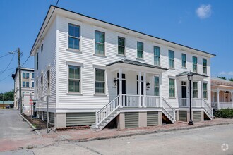 Building Photo - 1409 Jefferson St