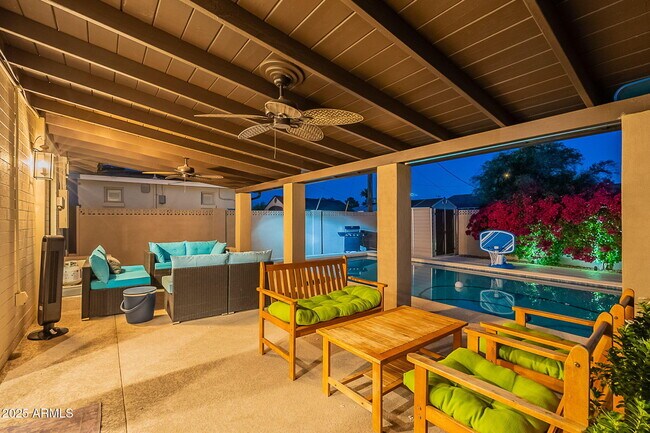 Building Photo - 8263 E Cypress St