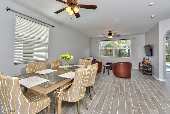 Building Photo - 11533 Woodmount Ln