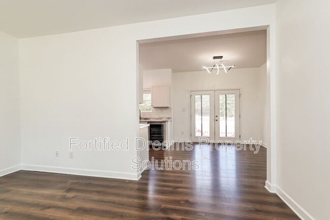 Building Photo - 4505 Holland Rd