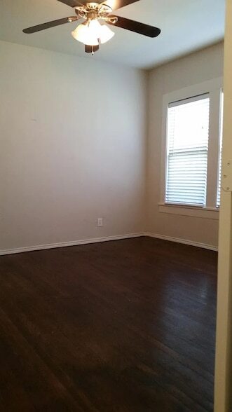 Building Photo - 304 Fulton St