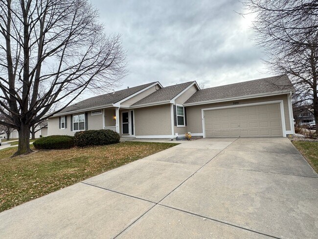 Primary Photo - Beautiful home in English Ranch subdivision
