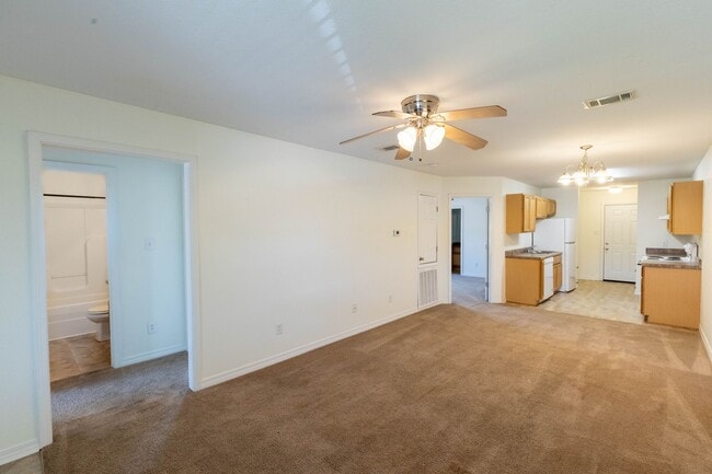 Building Photo - 3 Bedroom 2 Bath - D'Iberville