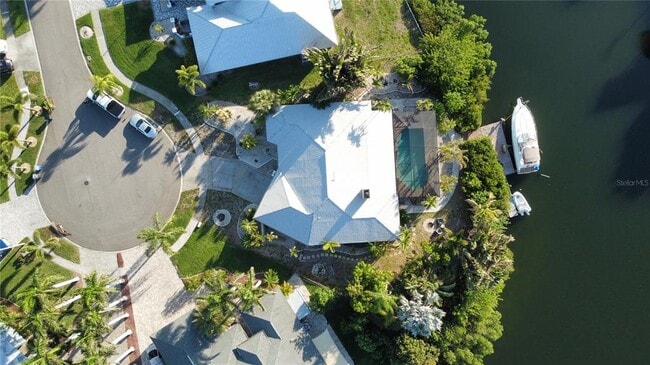 Building Photo - 6612 Black Fin Way