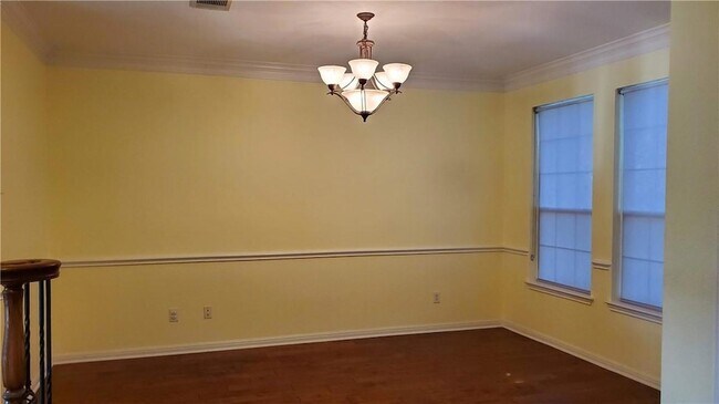 Building Photo - 9421 Lisi Anne Dr