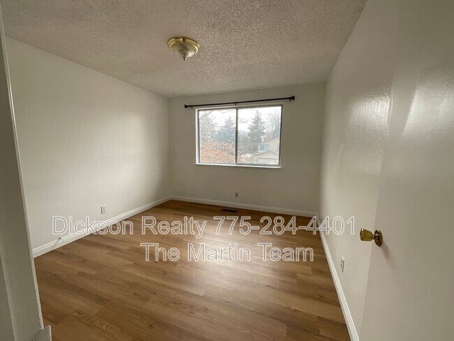 Building Photo - 3268 Bunker Hill Ln