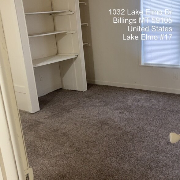 Building Photo - 1032 Lake Elmo Dr