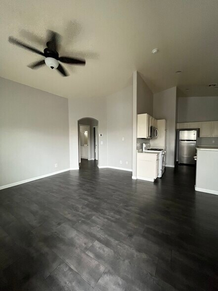 Building Photo - 6385 Dan Blocker Ave