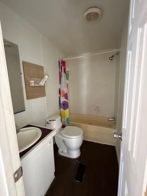 Building Photo - 15 Oddie Ln