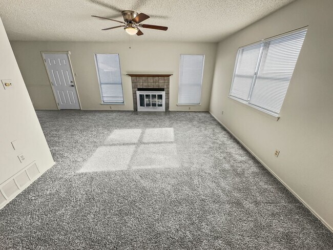 Building Photo - Please excuse our mess while this make rea...