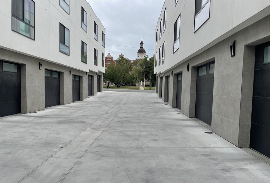 Building Photo - 423 E 2100 S