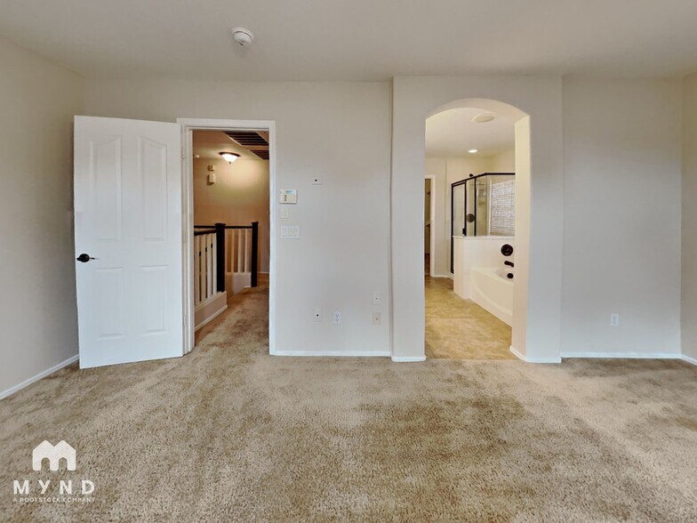 Building Photo - 981 N 169th Ave