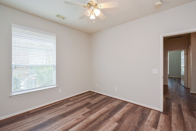 Building Photo - 23119 N Warmstone Way