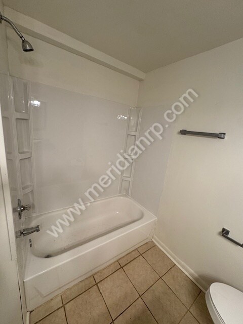 Building Photo - 6134 Salge Dr