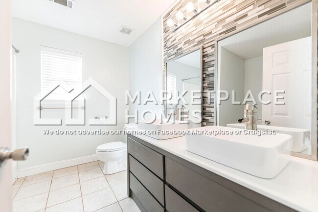 Building Photo - 107 Marcelline Ct