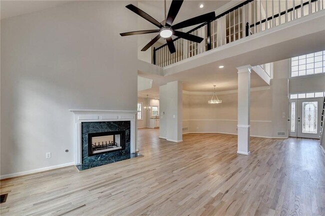 Building Photo - 6415 Sterling Dr