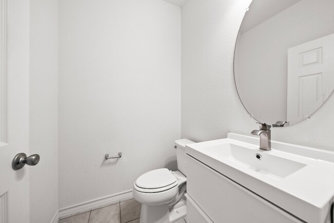 Building Photo - 424 Princewood Dr