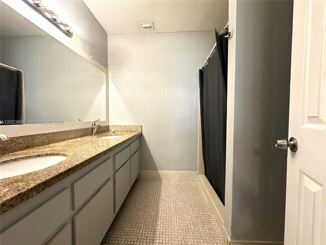 Building Photo - 11703 Timbers Way