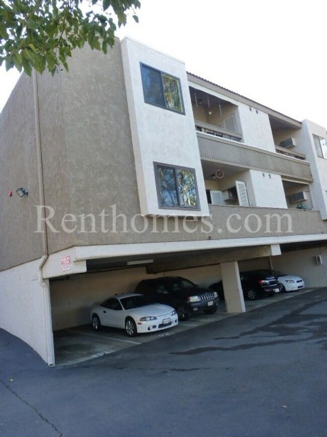 Primary Photo - Allied Gardens, 6725 Mission Gorge Road #2...