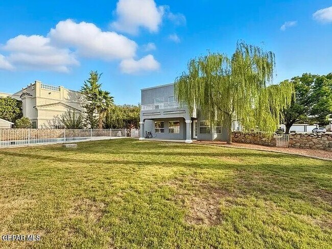 Building Photo - 659 Jeanny Marie Ct