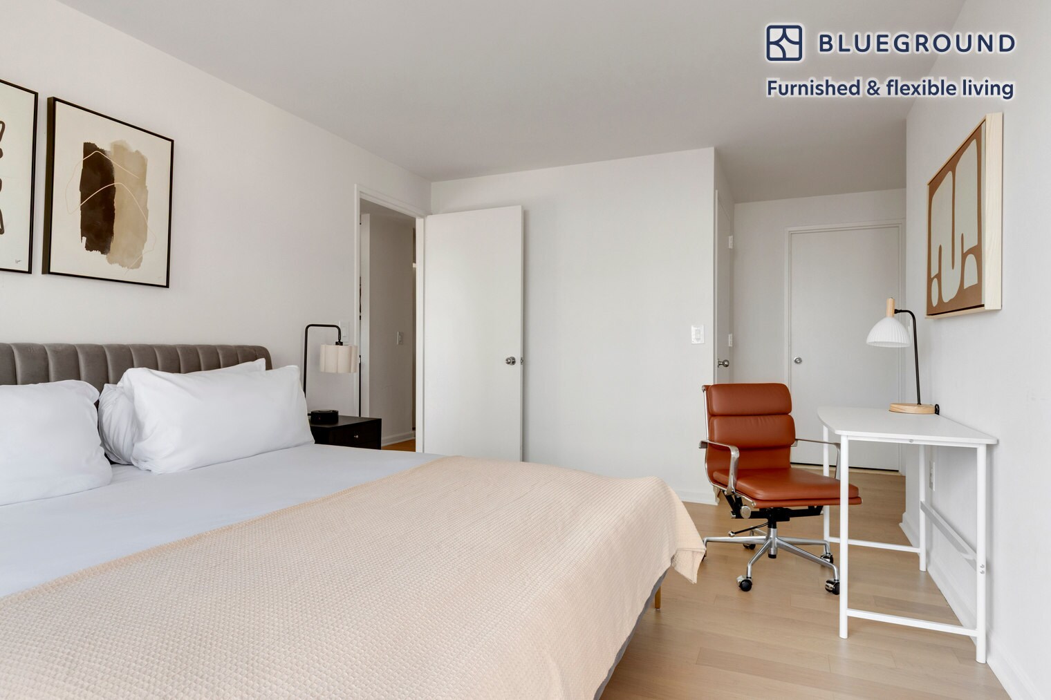 Building Photo - 255 W 94th St