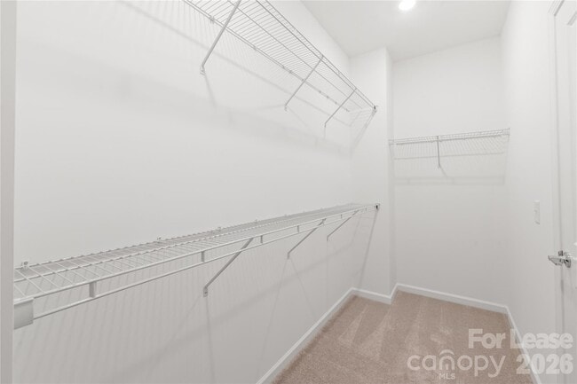 Building Photo - 302 Silver Fleet Dr