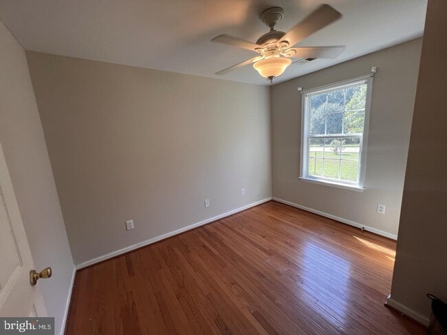 Building Photo - 42802 Higgs Ln