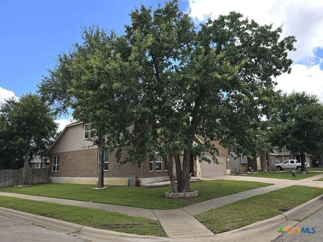 Building Photo - 3614 Rusack Dr