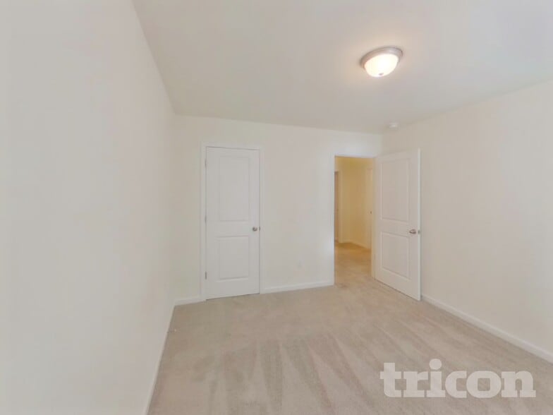 Building Photo - 1079 Crescent Moon Lp