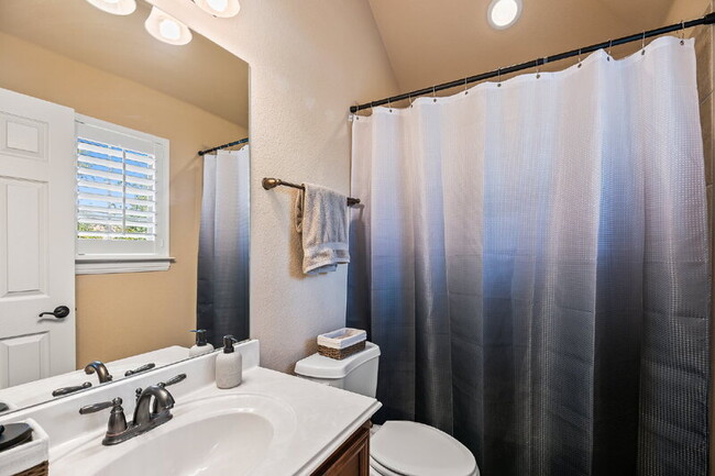 Building Photo - 17401 Rush Pea Cir