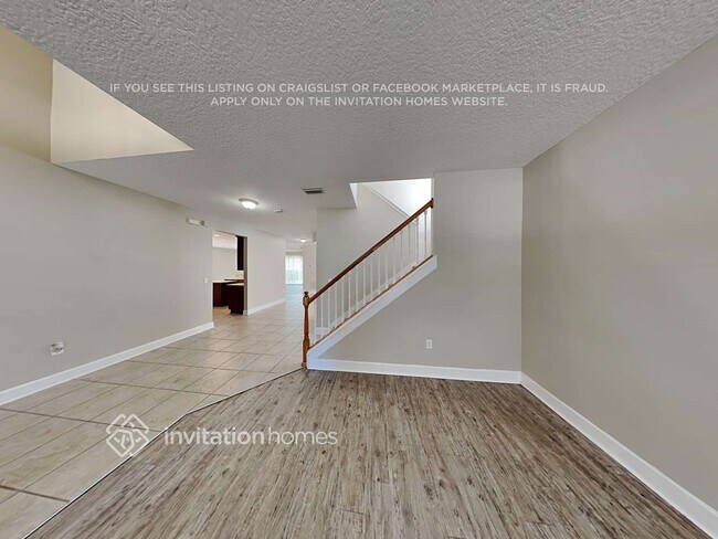 Building Photo - 708 Spruce Pine Ln