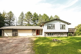 Building Photo - 2020 County Rd 90