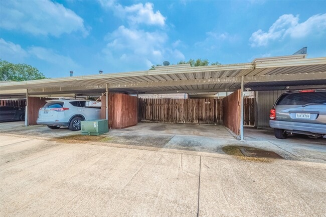 Building Photo - 1312 Ward Rd