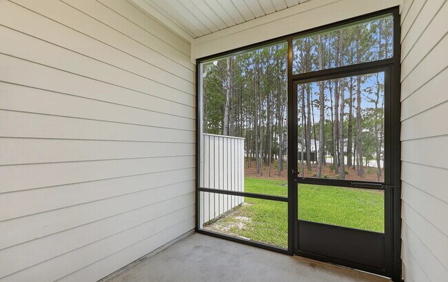 Building Photo - 99 Small Pine Ln