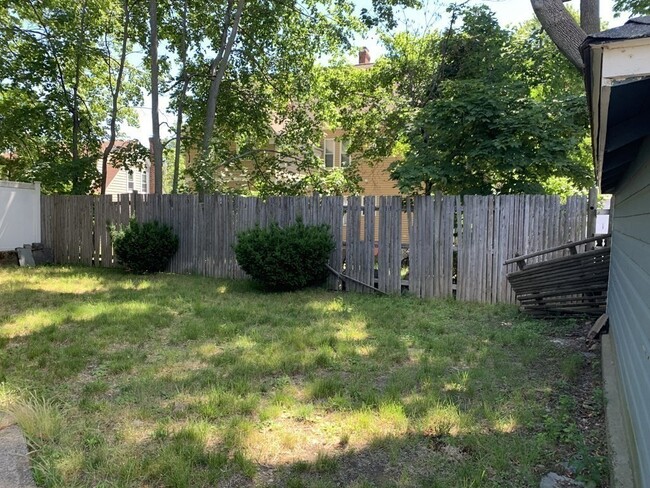 Building Photo - 53 Revere Rd