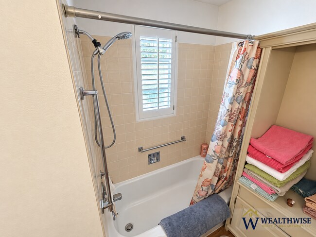 Building Photo - Fully Furnished 55+ Green Valley Villa — 2 Community Pools — 1-Year+ Lease