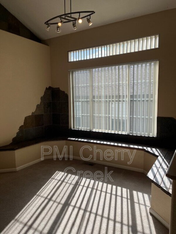 Building Photo - 20410 E Bellewood Pl