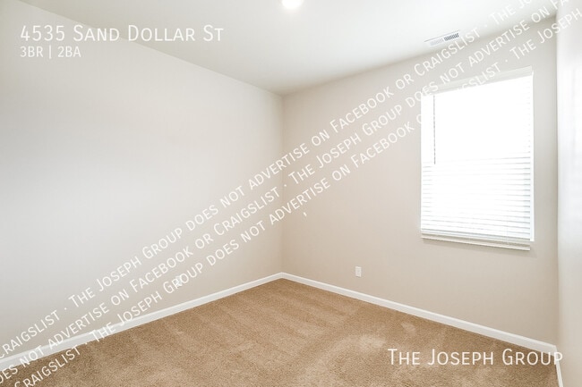 Building Photo - 4535 Sand Dollar Dr