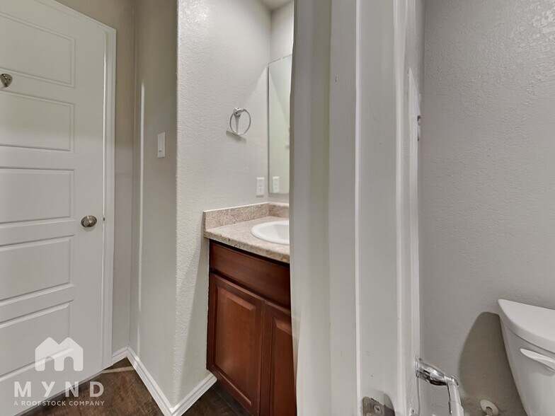 Building Photo - 3911 Turning Pine Edge