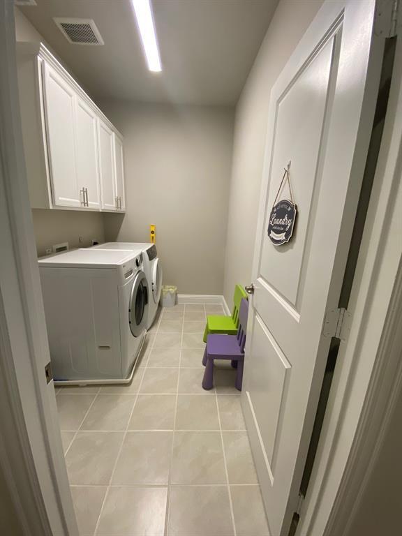 Building Photo - 2008 Naples Dr