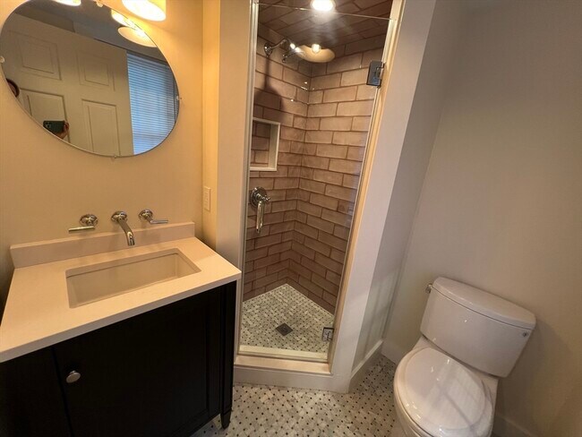 Building Photo - 243 Dudley Rd