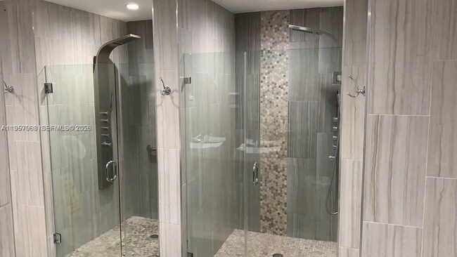 Building Photo - 3180 S Ocean Dr