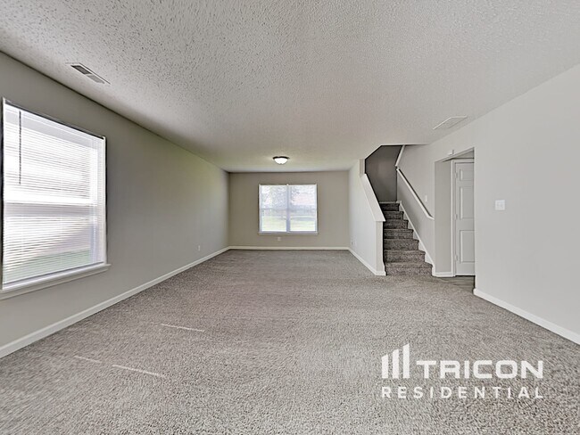 Building Photo - 9635 Gull Lake Dr