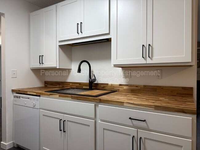 Building Photo - 2650 15th St S