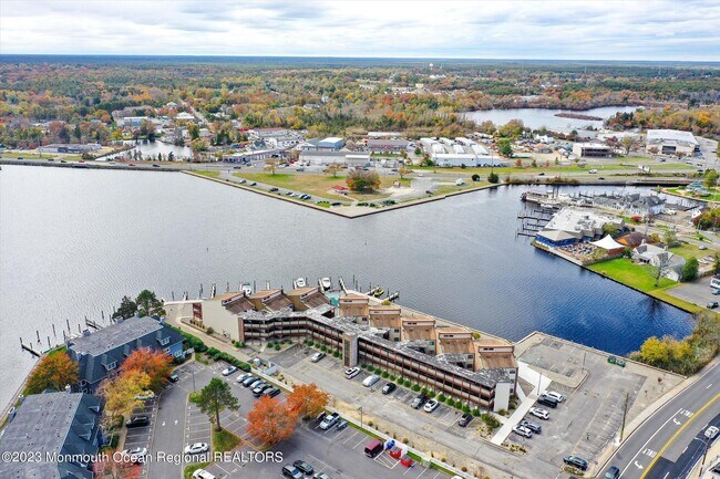 Building Photo - 77 E Water St