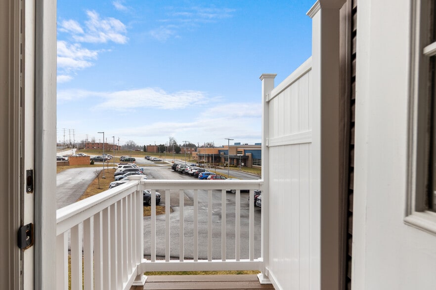 Building Photo - 107 Rystan Pl