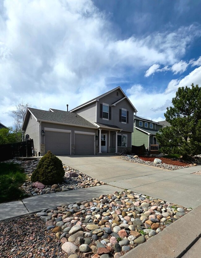 Building Photo - 3 Bedroom Home in Ridgeview at Stetson Hills