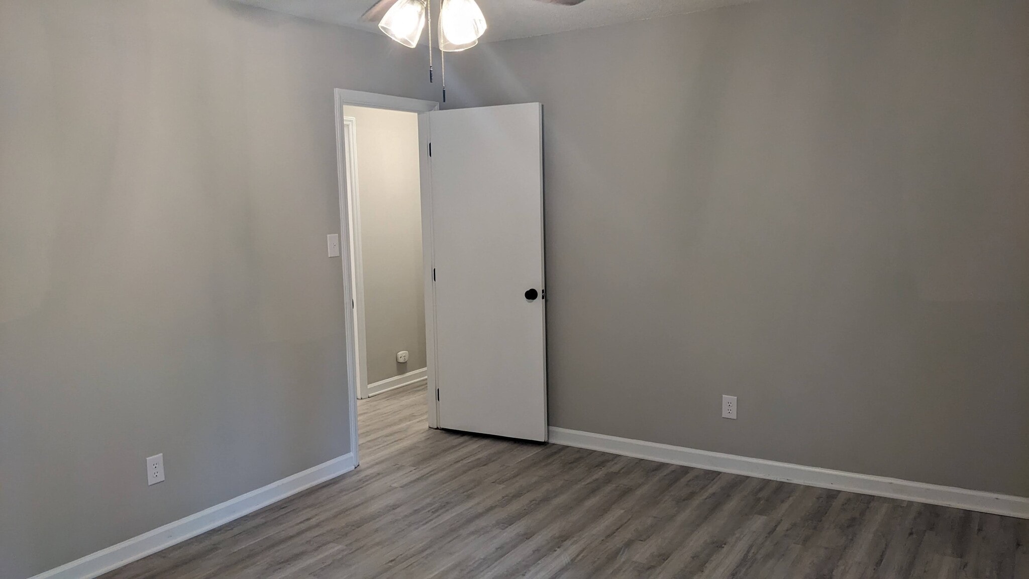 Second bedroom - 4113 Arckelton Dr